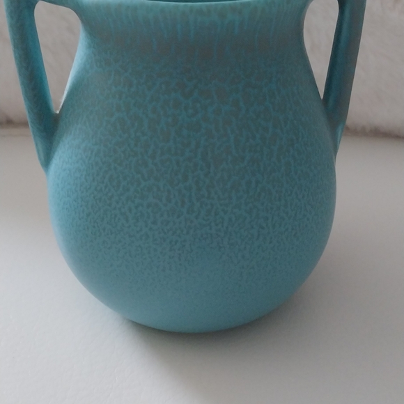 1932 Rookwood Buttressed Handled vase #63 - Picture 6 of 7